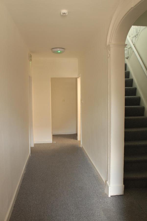 Spacious & Pet-Friendly 1Br Apt In Heywood Apartamento Exterior foto