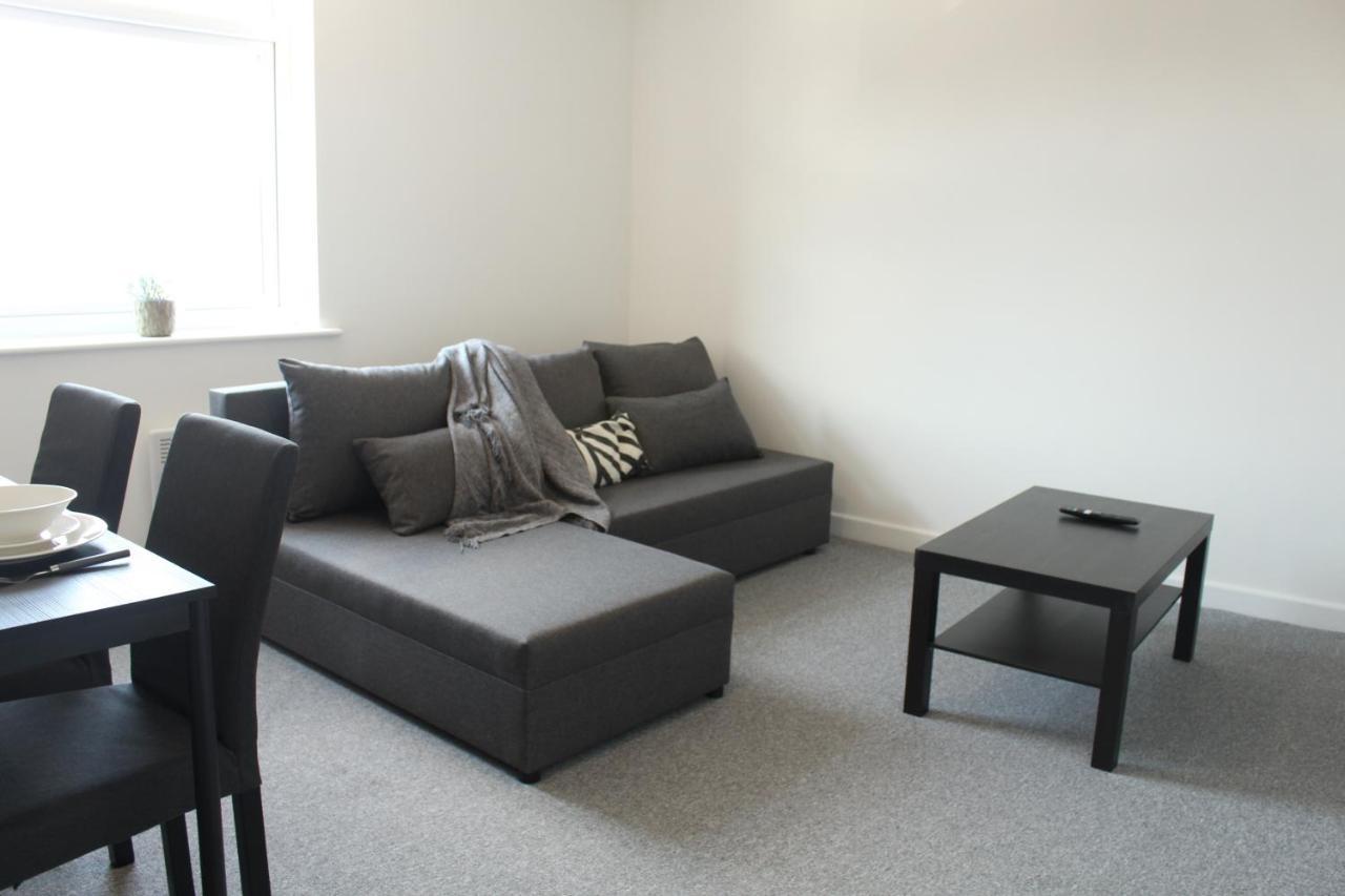 Spacious & Pet-Friendly 1Br Apt In Heywood Apartamento Exterior foto